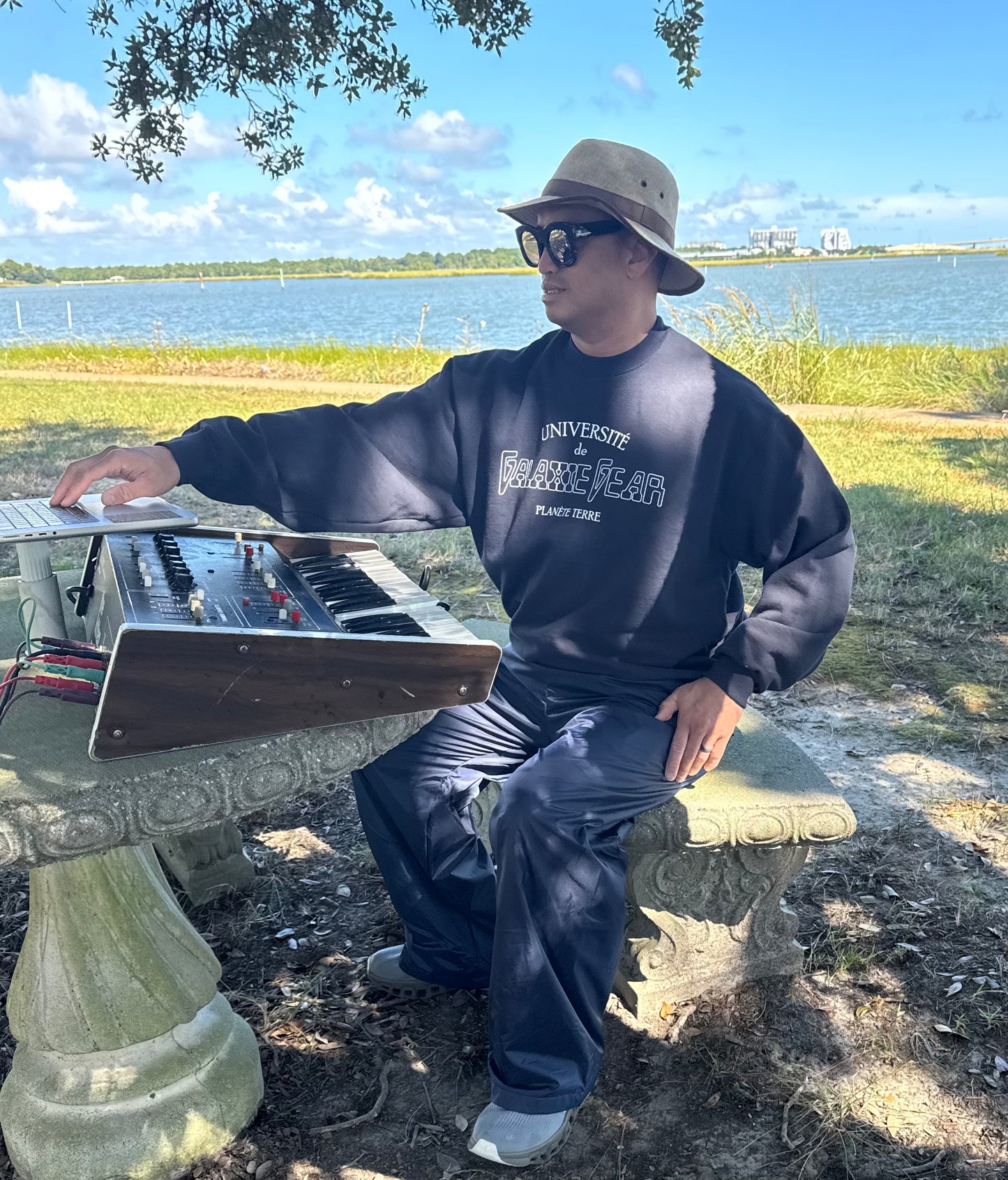 Université Crew Sweater